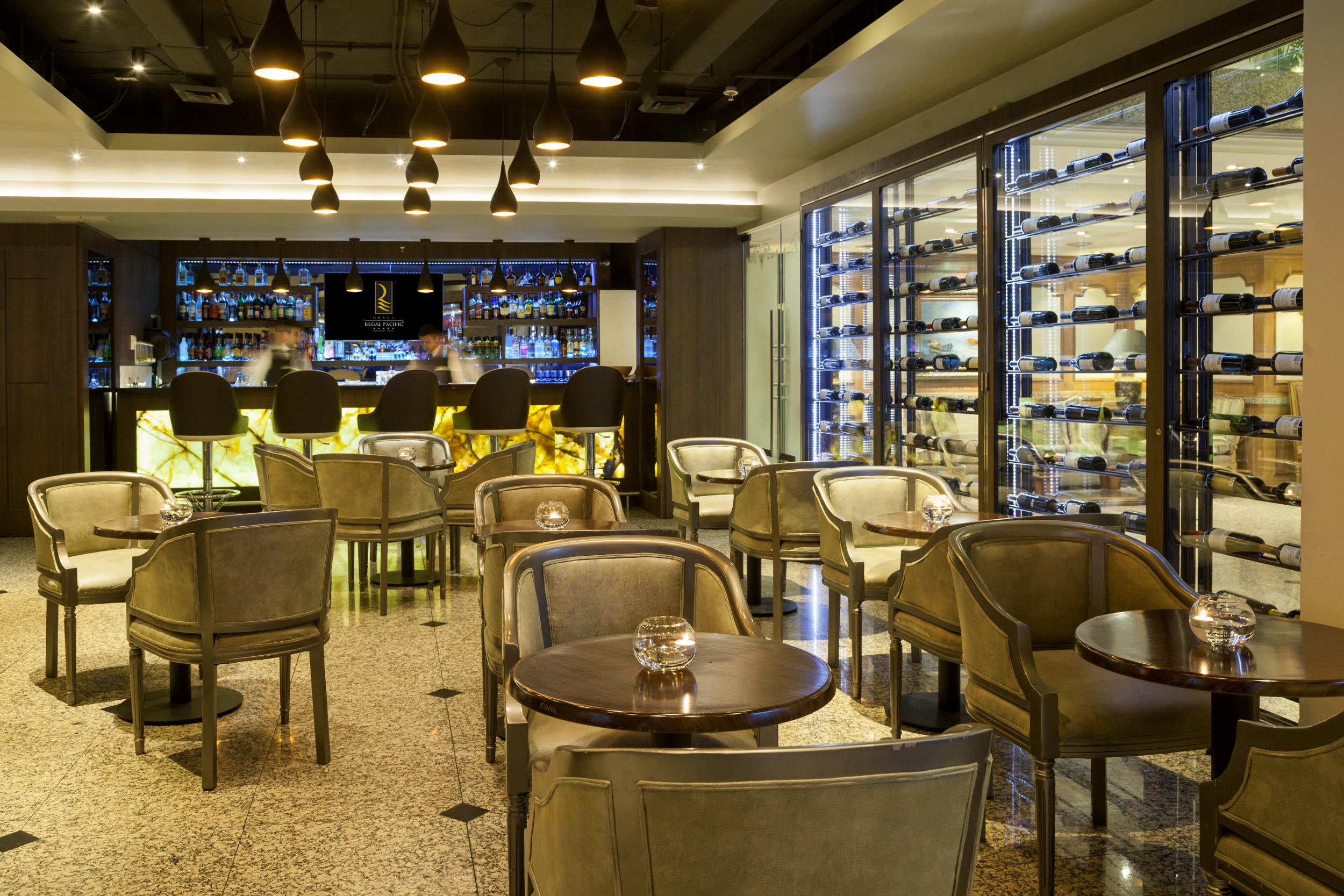 Hotel Regal Pacific Сантьяго Экстерьер фото The Wine Bar