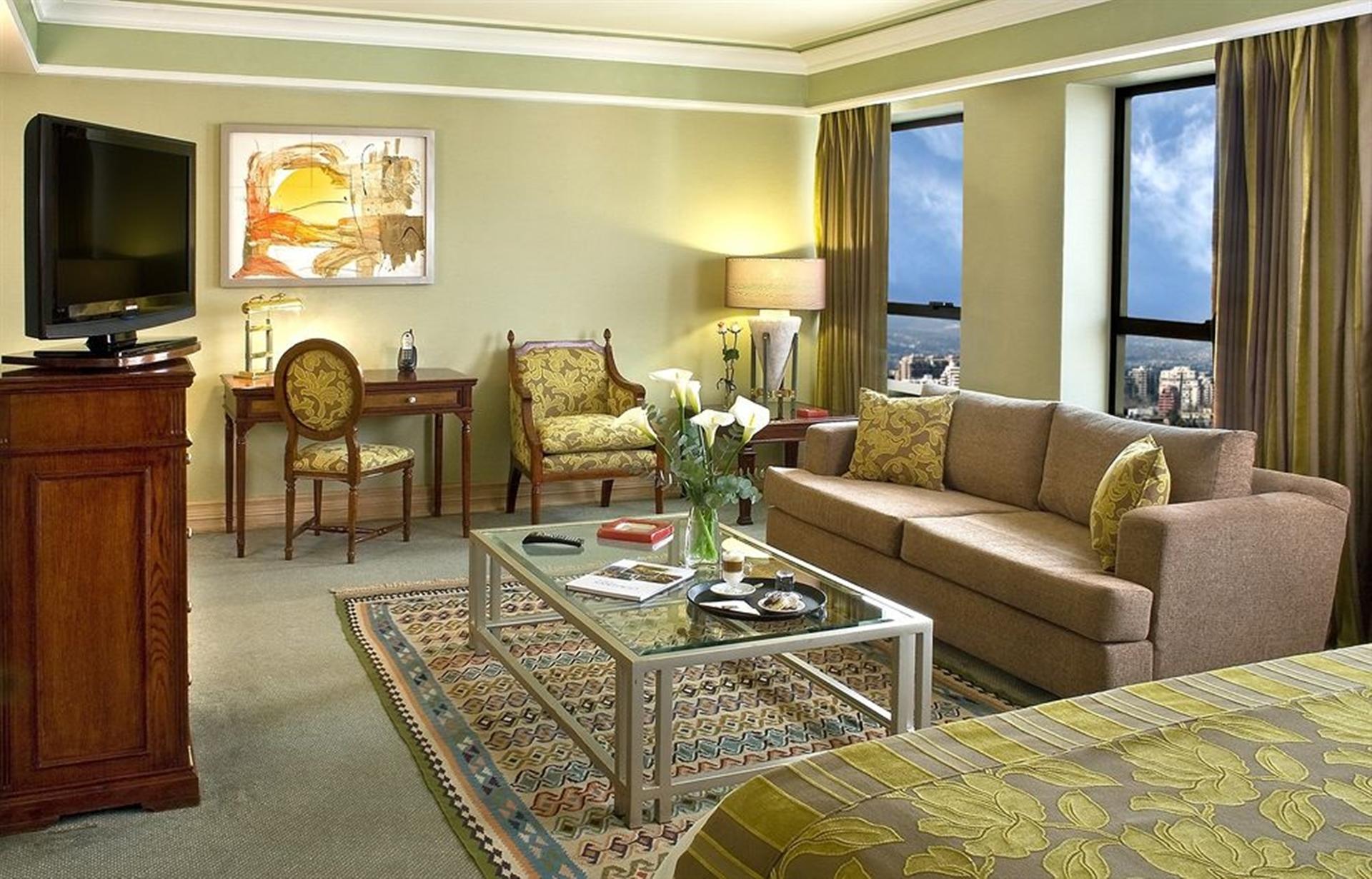 Hotel Regal Pacific Сантьяго Экстерьер фото Suite at the Grand Hyatt Mumbai